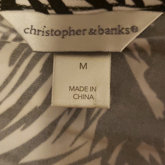 Christopher Banks Palm Print Women's Dress Top Shorts Sleeve Medium Black White - Picture 5 of 8